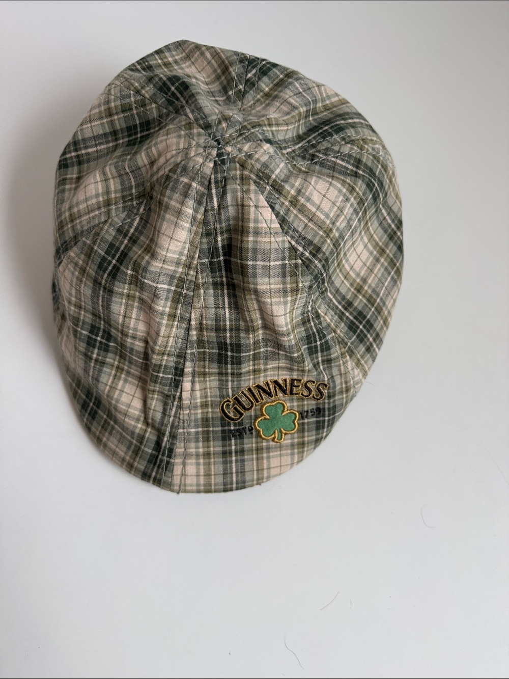 Guinness Plaid Newsboy Cap in Green and Cream